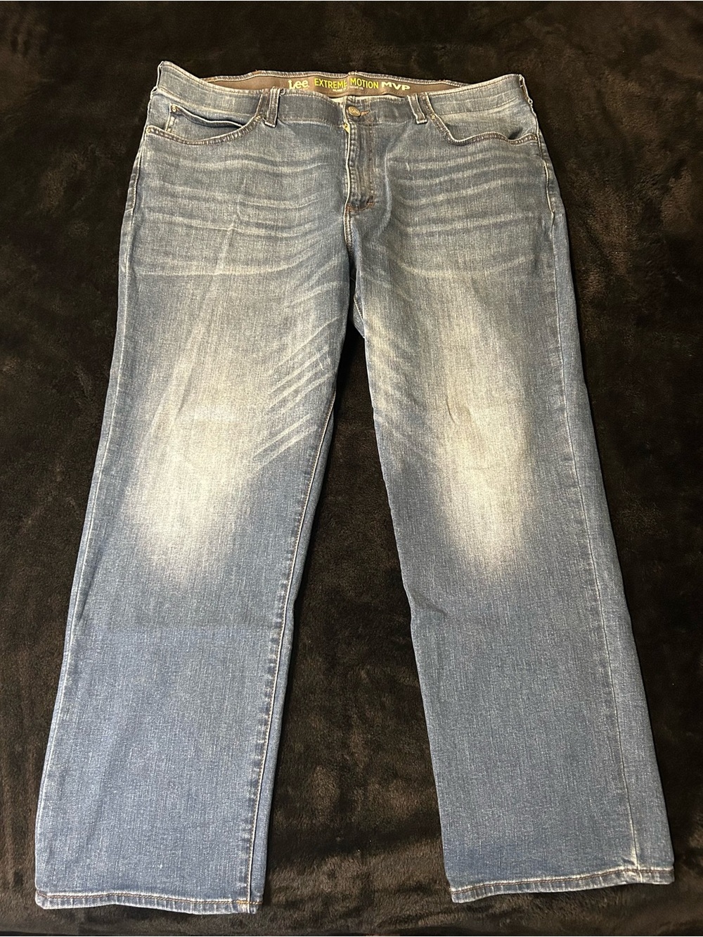 Lee Men’s Medium Blue Straight Leg Jeans